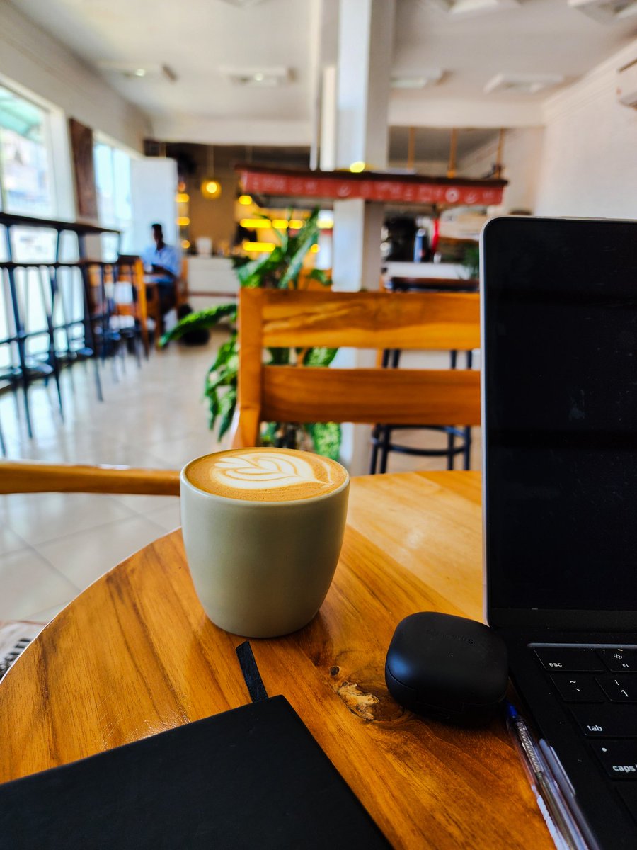 ShussaJane's tweet photo. Be okay with leaving and starting anew. ✨

📍 @enzicoffee https://t.co/qBpxH77ZRy
