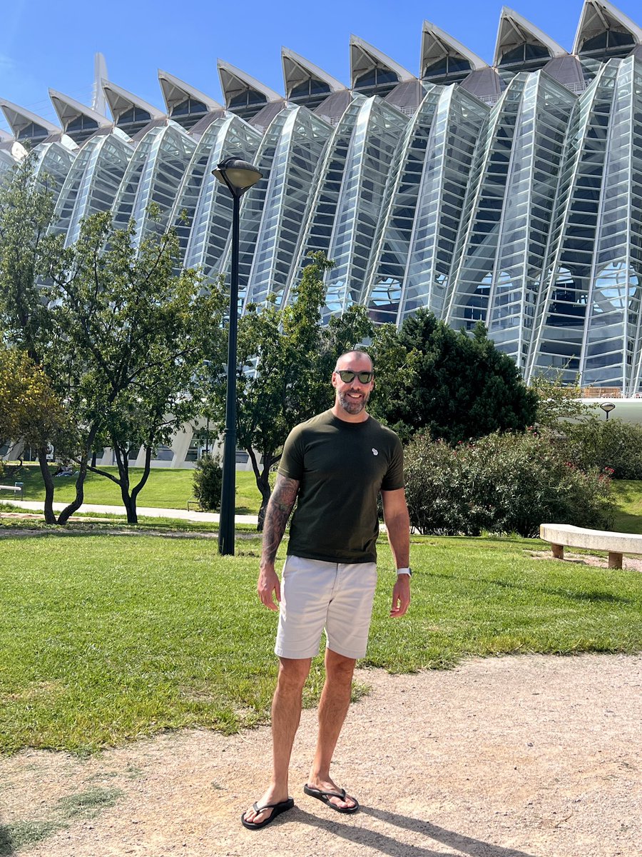 Stop 6 València <a href="/Hammermcfc/">Mark Hamer</a>