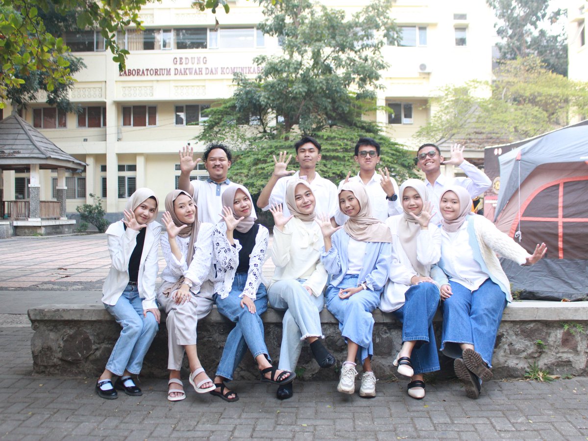 dfoffsr's tweet photo. kkn memory! https://t.co/HGHd5YYfWO