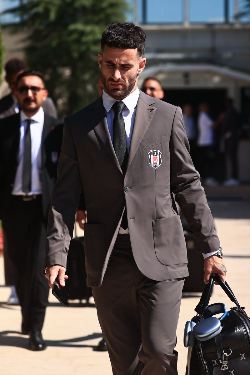 Besiktas's tweet image. Gio &amp;amp; Rafa 😎