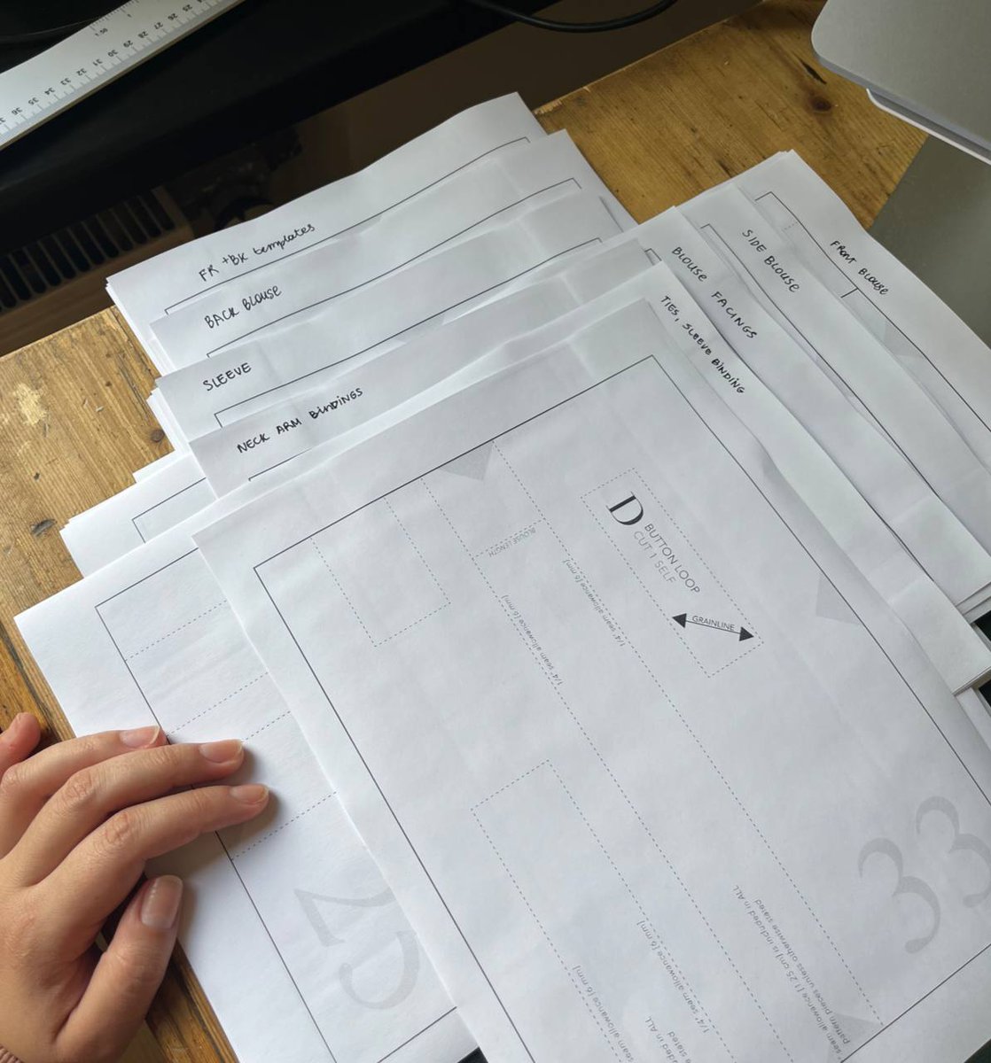 alex 👁 tweet media