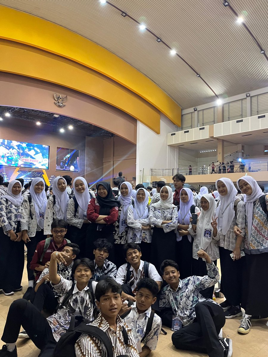 kfsuxj's tweet photo. tinggal metafest euy🥲 https://t.co/48DG3j8AeL