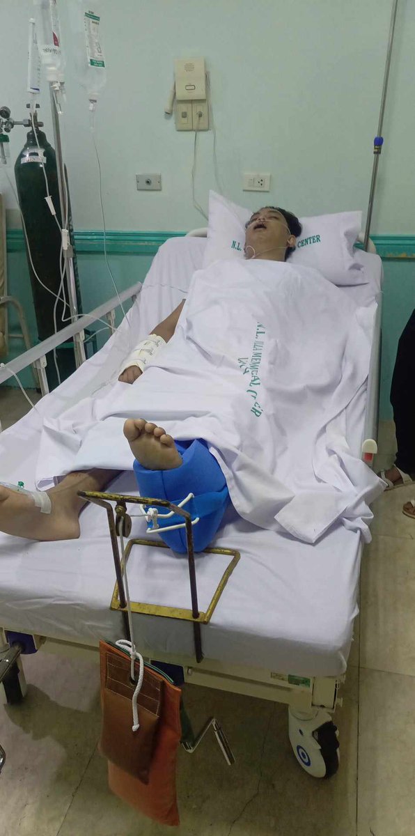 burgerpattea's tweet photo. TW: Accident

Good evening everyone (filos)

My family and I are humbly asking for any assistance you can provide our family during this difficult time. 

My older brother, Justin Maranan got into a vehicular accident yesterday, September 25 and is currently admitted at https://t.co/GCjHS8WDzX