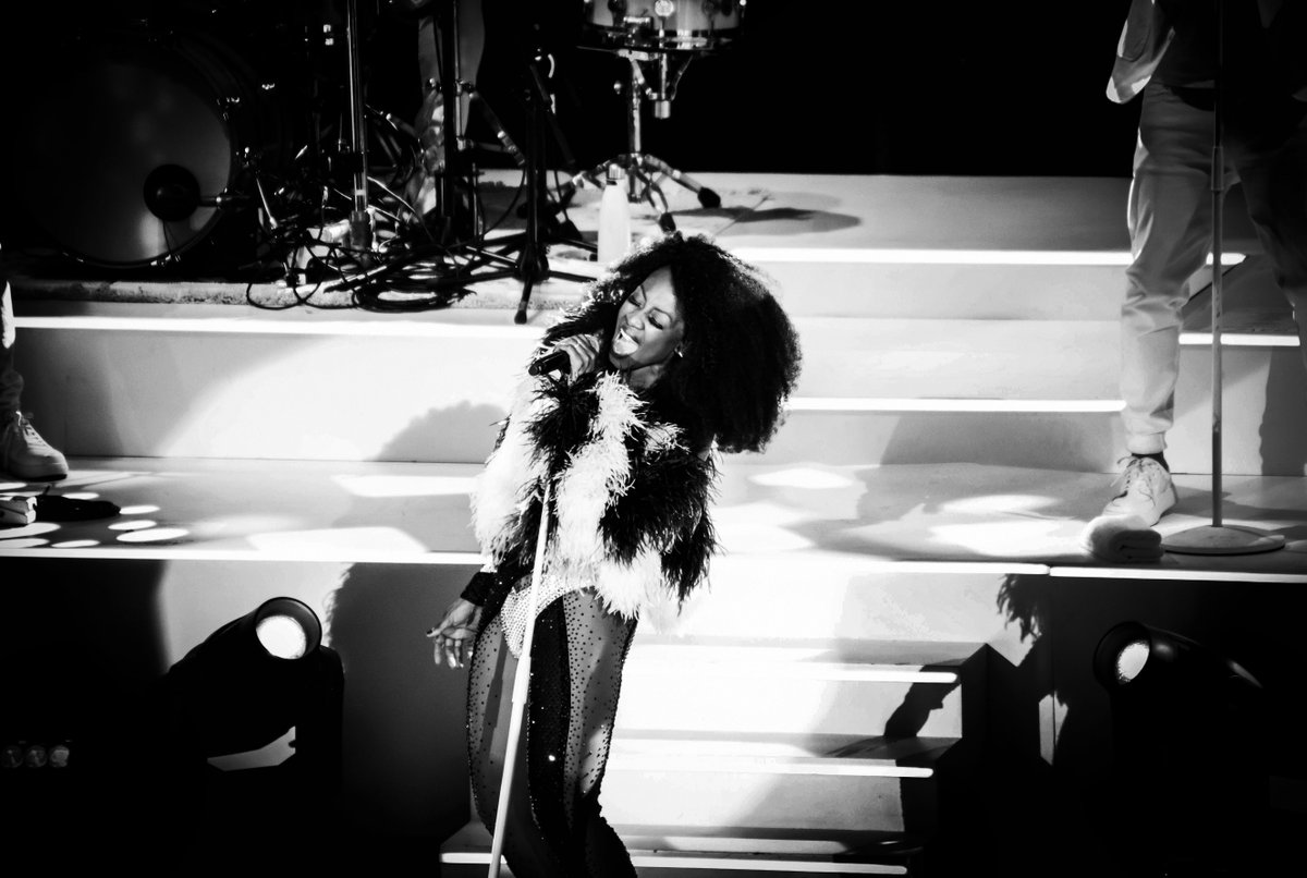 An incredible hometown show for Wolverhampton's own <a href="/Beverleyknight/">Beverley Knight💙</a> 💛🖤

📸: <a href="/Jodiphotography/">JODIPHOTOGRAPHY</a>