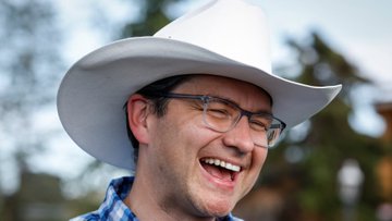 patgagnon_75's tweet image. The Conservative Party of Canada's platform since 2003.
*Ignore climate change
*Oppose the rights of Indigenous  Peoples
*Weaken women's bodily autonomy rights
*Oppose unions
*Legislate cut to social services/ progs

My slogan: Pierre Poilievre, no plan, no vision, no progress.