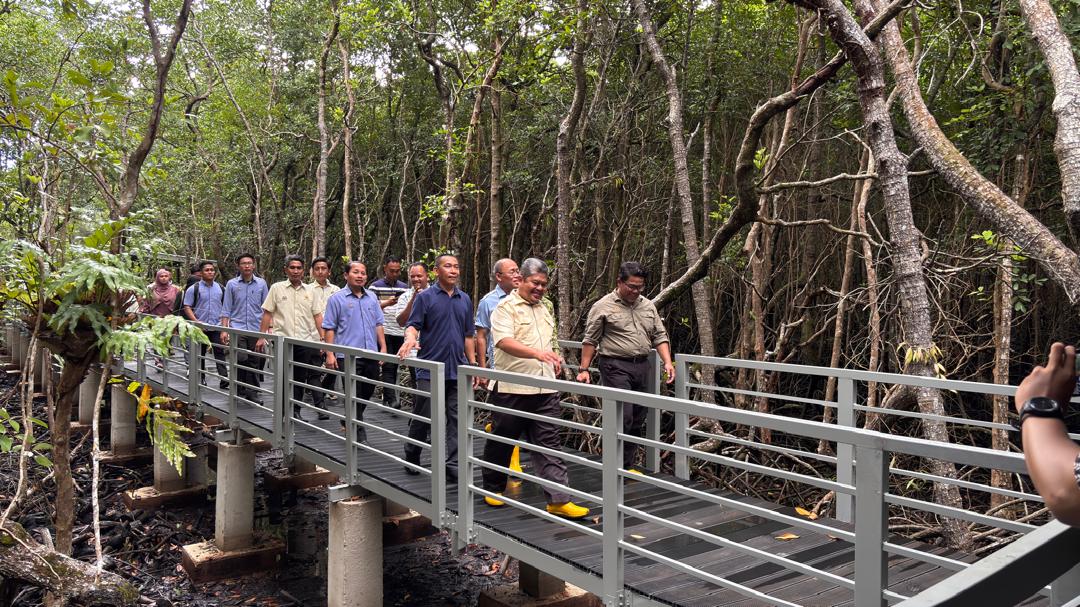 JKR Labuan tweet media