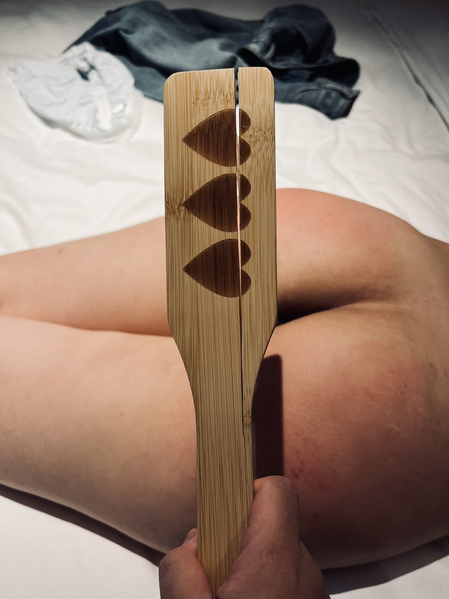 这回是我真裂开了🤯
#sp  #spank #上海 #打屁股 #男主 #bdsm #女贝 #sm #江浙沪 #惩罚