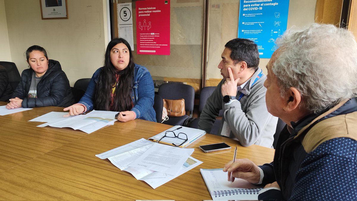 #AgendaMTT SeremiTT <a href="/guillermoceroni/">Guillermo Ceroni</a>, junto a equipos técnicos <a href="/subtel_chile/">Subsecretaría de Telecomunicaciones</a>, recibió en audiencia protocolar al alcalde de #SanJavier Jorge Silva y a vecinos de esa comuna, que informaron problemáticas de conectividad en ese territorio en búsqueda de mejoras para la ciudadanía