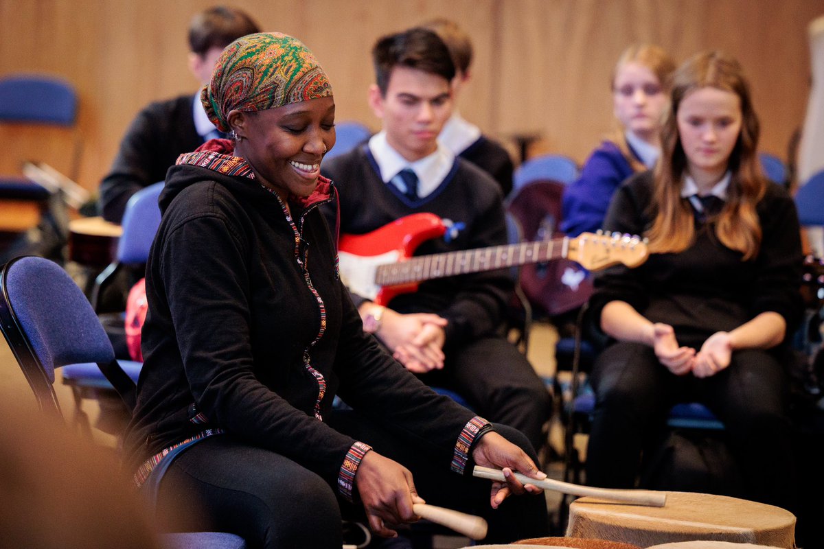 yorkmusichub's tweet image. What a fantastic workshop we had with @makingtracks at @yorkearlymusic! 🤩👏

🎶40 music students from schools across York came together and created beautiful music with the help of Artists Kasiva Mutua and Rapasa Nyatrapasa Otieno - Huge Thank you!! 

📸 - @C_J_Kirkpatrick