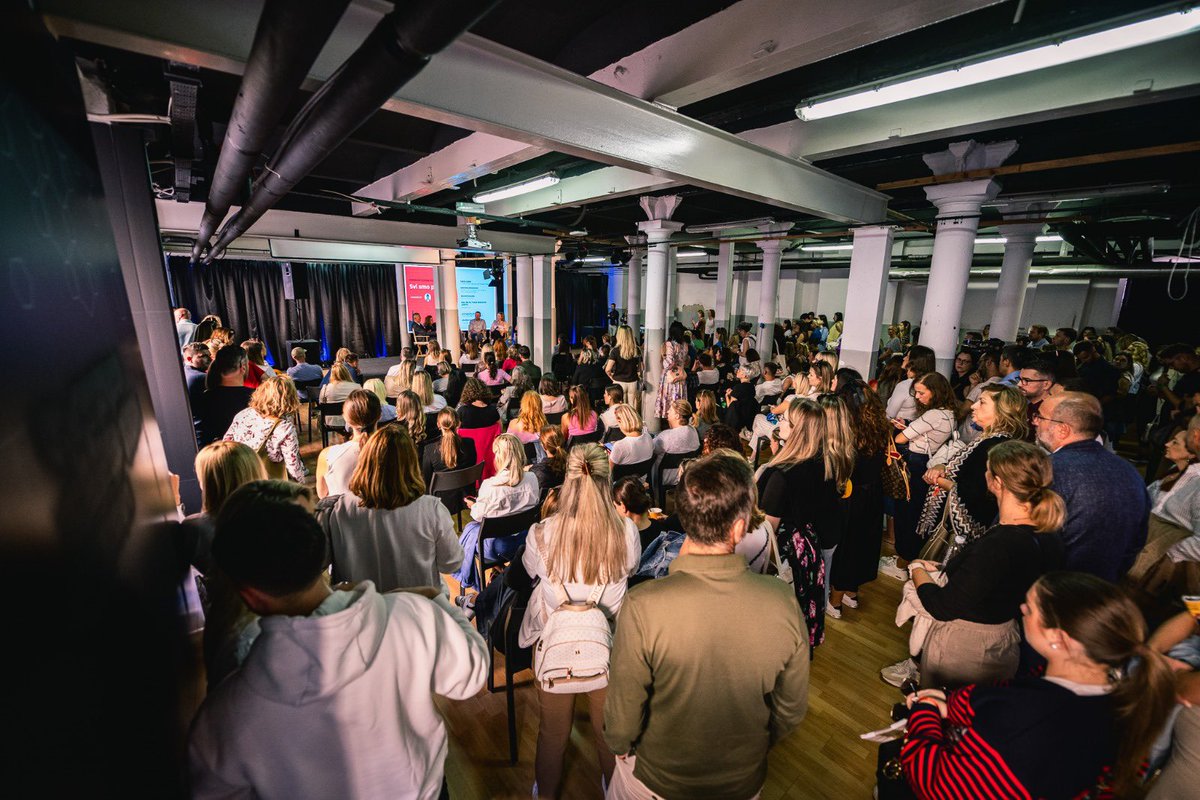 Weekend Media Festival tweet media