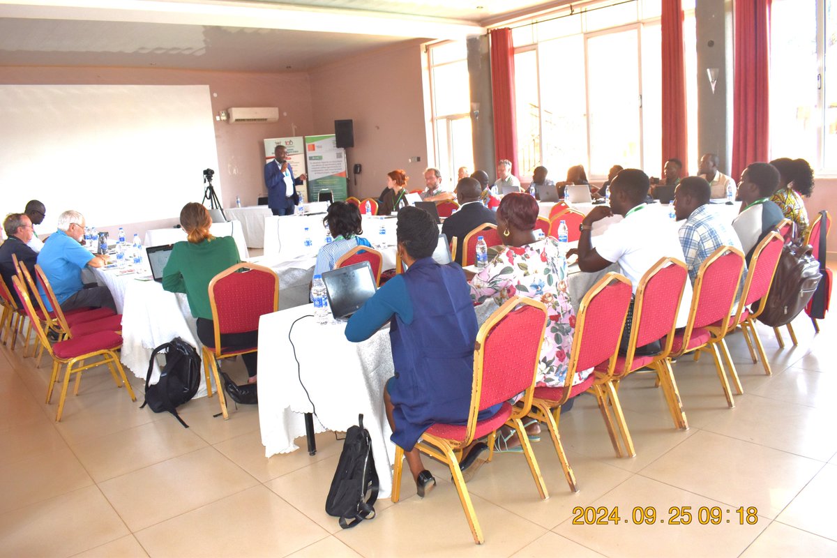 Makerere University CAES tweet media