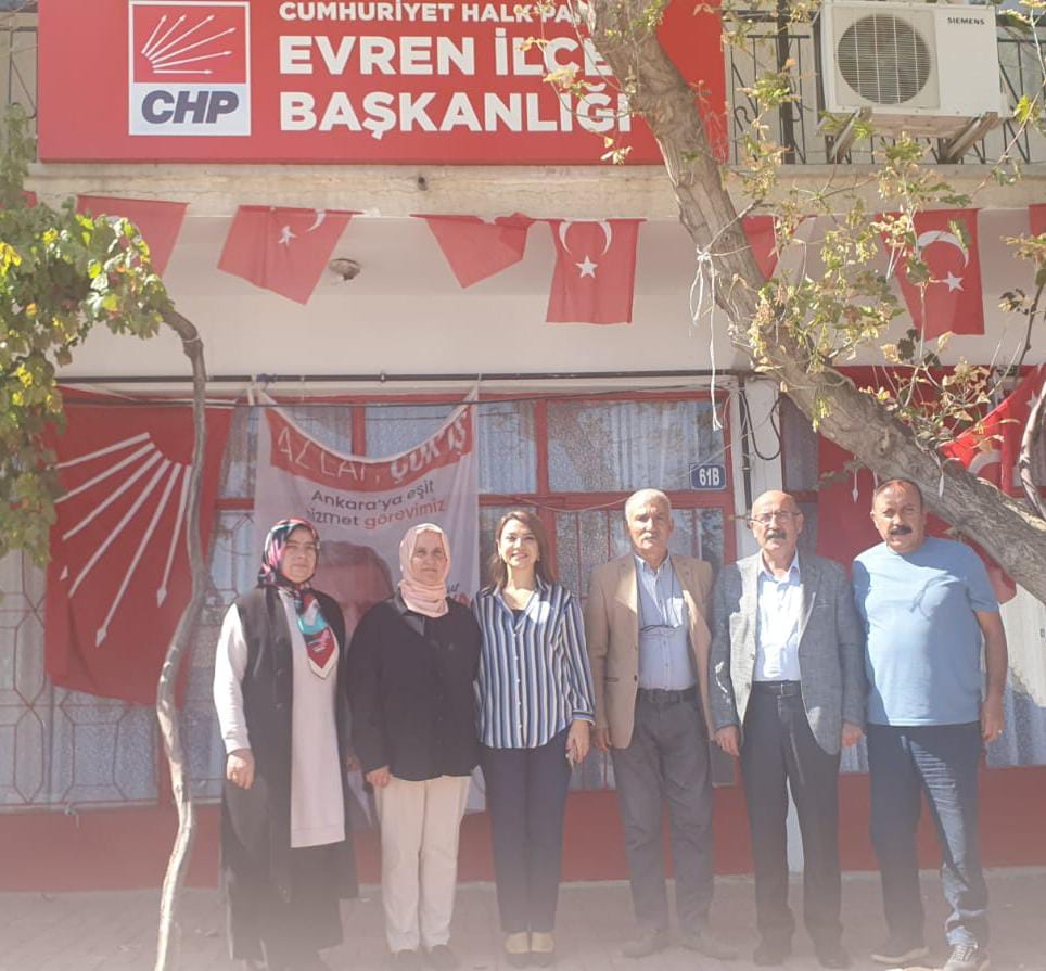 gamzetascier's tweet photo. Evren ve Şereflikoçhisar ilçelerimizi ziyaret ederek, baba ocağımızda örgüt emekçilerimizle bir araya geldik.

Evren İlçe Başkanımız Aysel Alpaslan ve İlçe Yönetim Kurulu üyelerimize, Şereflikoçhisar İlçe Başkanımız Hüseyin Güçlü ve İlçe Yönetim Kurulu üyelerimize çalışmalarında başarılar diliyorum.

Aydınlık yarınları birlikte kuracak, Türkiye'nin birinci Partisi CHP'yi omuz omuza iktidara taşıyacağız.