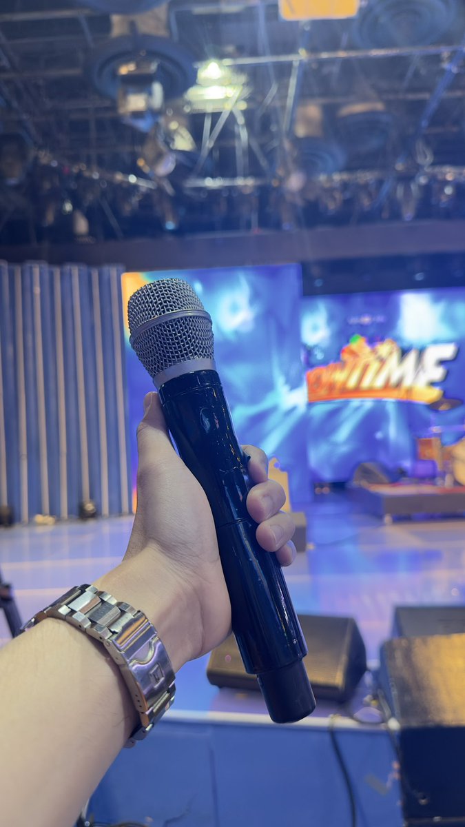 ichantibayan's tweet photo. SAMAHAN NIYO PO AKO BUKAS
MADLANG PEOPLE! 🎤✨ https://t.co/8QwlbpdhzH