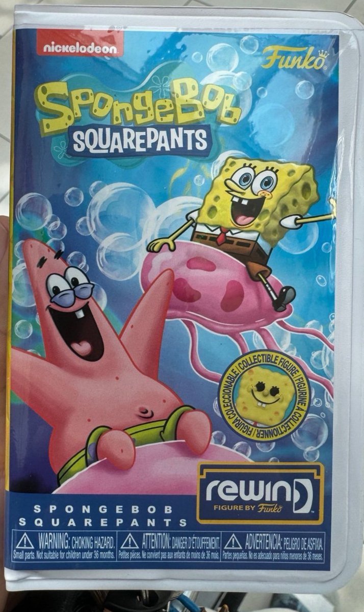speed1187's tweet photo. Closer look at the brand new SpongeBob SquarePants Funko x Blockbuster Rewind Common figure courtesy of Dee Marv. #Funko #FunkoPop #FunkoPopVinyl #FunkoSODA #FunkoRewind #spongebob #SpongeBobSquarepants #spongebob25 https://t.co/A4iocjV5HK