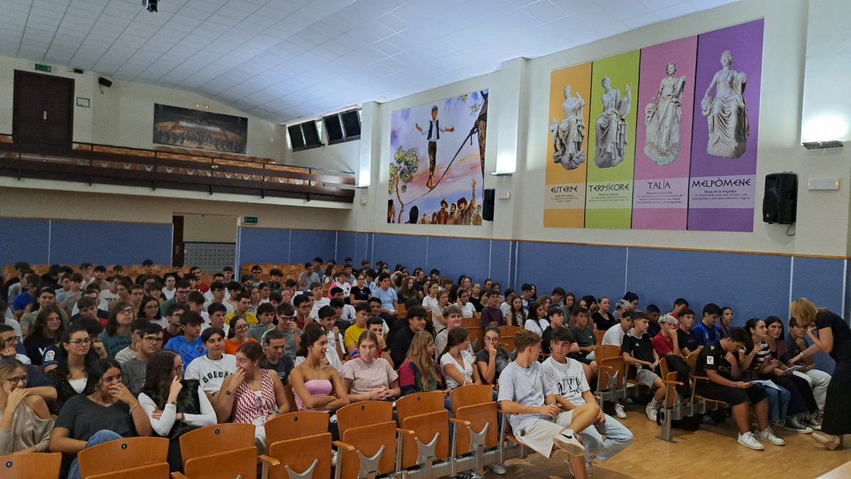 SOLEMNE ACTO DE APERTURA DEL CURSO ACADÉMICO 
Hoy, 25 de Septiembre ha tenido lugar en el Auditorio del Colegio Salesiano San Ignacio, de Cádiz, el solemne acto de apertura del Curso Académico 2024-2025, a cargo del Excmo y Magnífico Rector de la UCA, D. Casimiro Mantell.