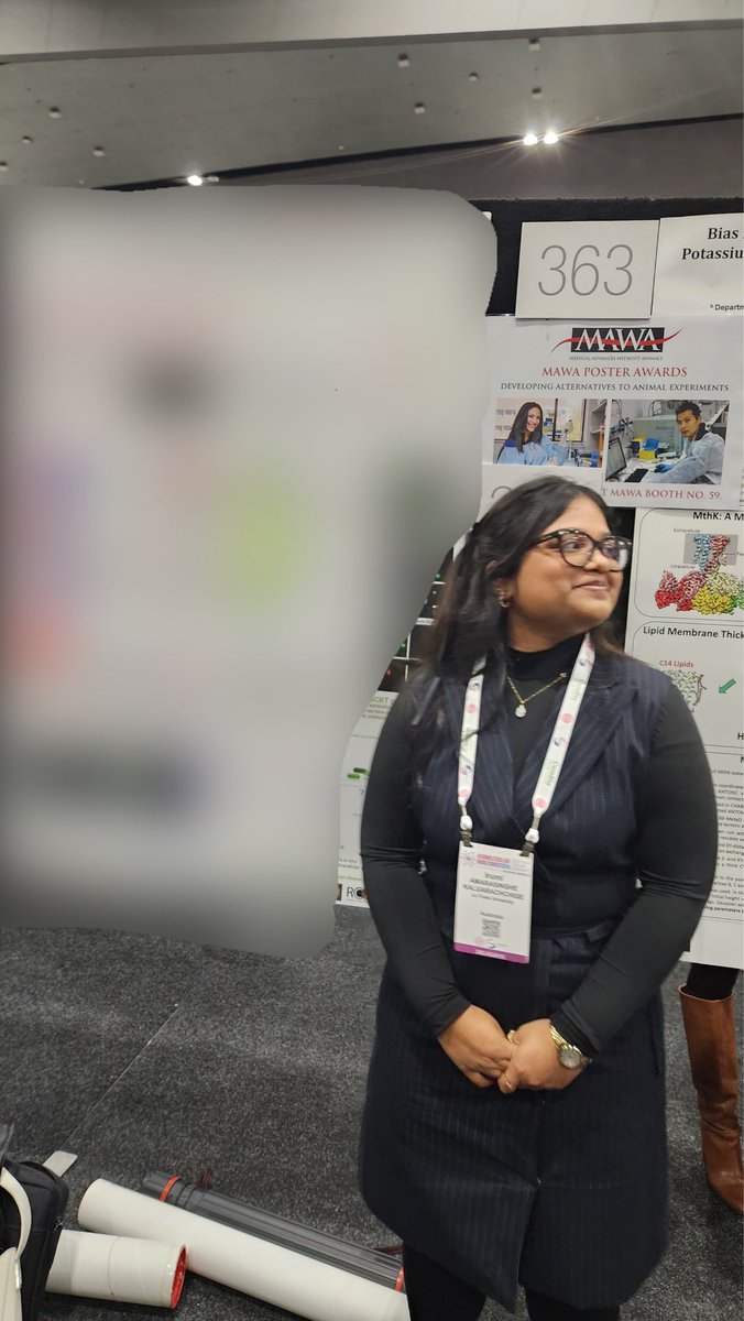Irumi Amarasinghe (@irumi_a) on Twitter photo Lightning talk + poster ✅
I had such a fun time presenting my work at #BMH2024!
It was such a great opportunity to be able to speak to new people and get new ideas 💡
<a href="/bmh2024Melb/">Biomolecular Horizons 2024</a> <a href="/MAPP_postgrads/">La Trobe MAPP Postgrads</a> <a href="/MAPP_latrobe/">Microbiology, Anatomy, Physiology and Pharmacology</a> Lightning talk + poster ✅
I had such a fun time presenting my work at #BMH2024!
It was such a great opportunity to be able to speak to new people and get new ideas 💡
<a href="/bmh2024Melb/">Biomolecular Horizons 2024</a> <a href="/MAPP_postgrads/">La Trobe MAPP Postgrads</a> <a href="/MAPP_latrobe/">Microbiology, Anatomy, Physiology and Pharmacology</a>