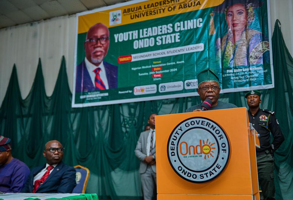 Dr. Olayide Owolabi Adelami, mni tweet media