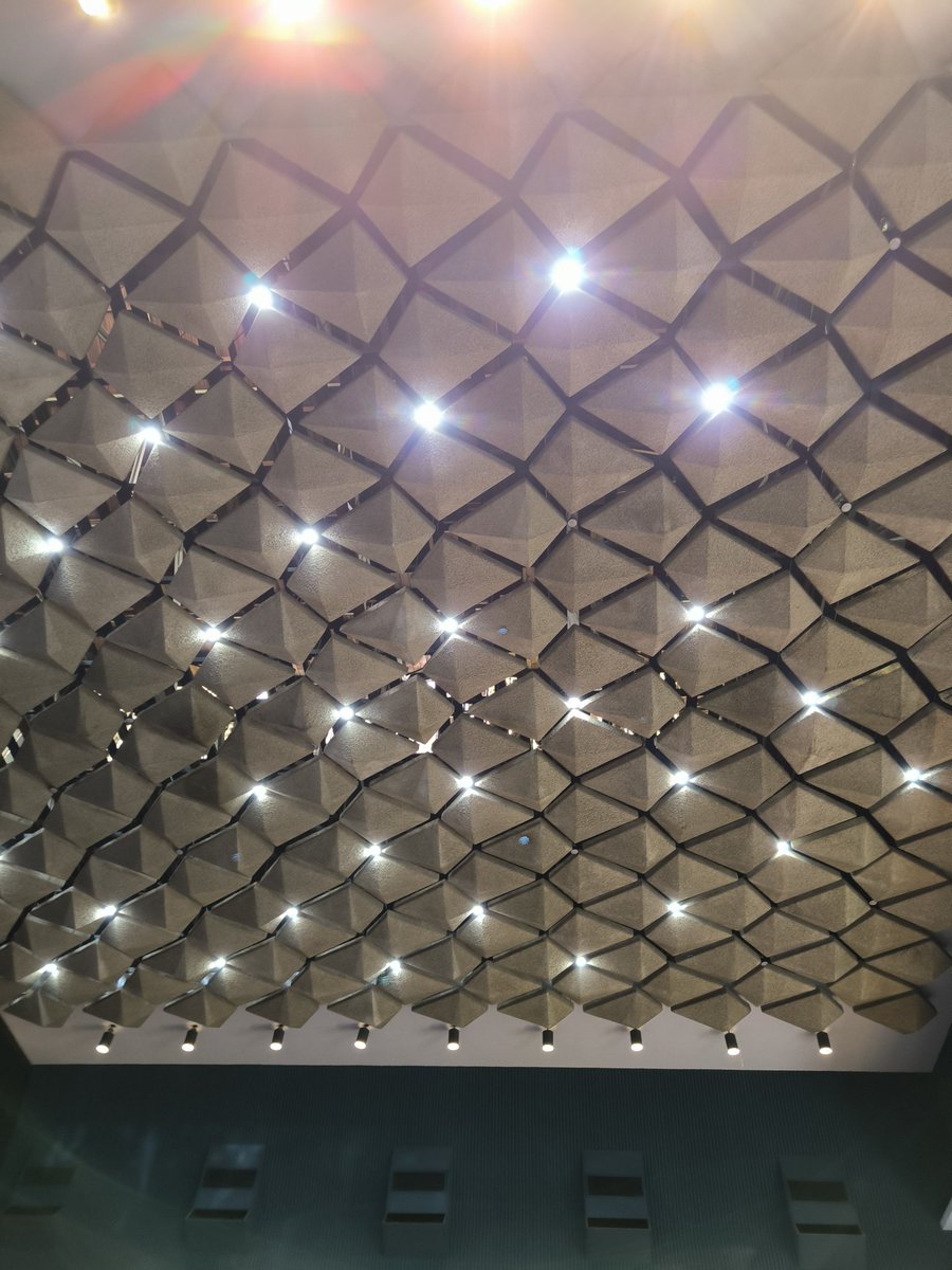 laca2024's tweet photo. Three hours left for students to give the Layer group of the roof of the Sala Azul of @montevideoIM and win a ticket for the dinner tonight at "El Milongón" https://t.co/25Kn7QHtX2
where we will have an inmersion into the music and dances of #Uruguay. https://t.co/VIv3WxKFrB
