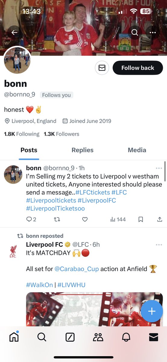 Stay away from this scamming rat just scammed me for 2 tickets 🐀<a href="/LplSpares/">Red Spares</a> <a href="/REDTICKETSYNWA_/">REDTICKETSYNWA</a> @LFCsparetckts <a href="/REDticketMenIRE/">REDS SPARES IRELAND 🇮🇪</a>