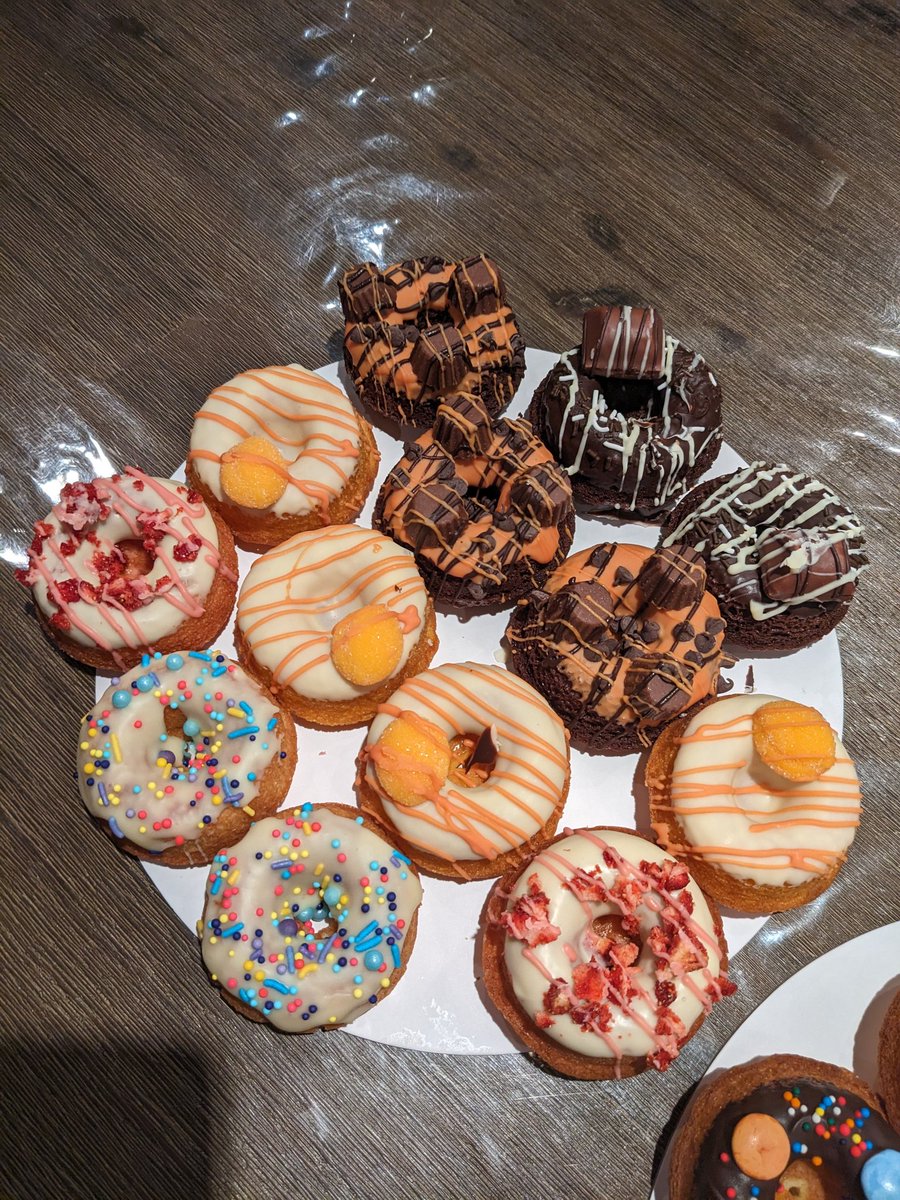 mooglecafe's tweet photo. It's donut time! https://t.co/qVO5E2boKf