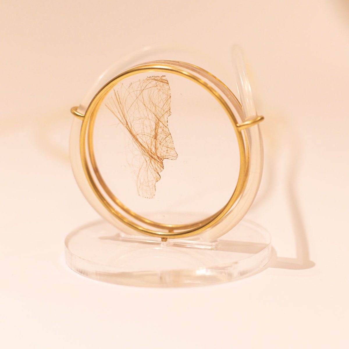 MOMEBUDAPEST's tweet image. Réka Matheidesz, CEO of MOME opened our Designer-Maker MA program’s #exhibition titled Preferences of Materials – Material Research in Designer-Maker Studies as part of the #DesignSeptember event in Brussels. More: designseptember.be/en/artist/inst…