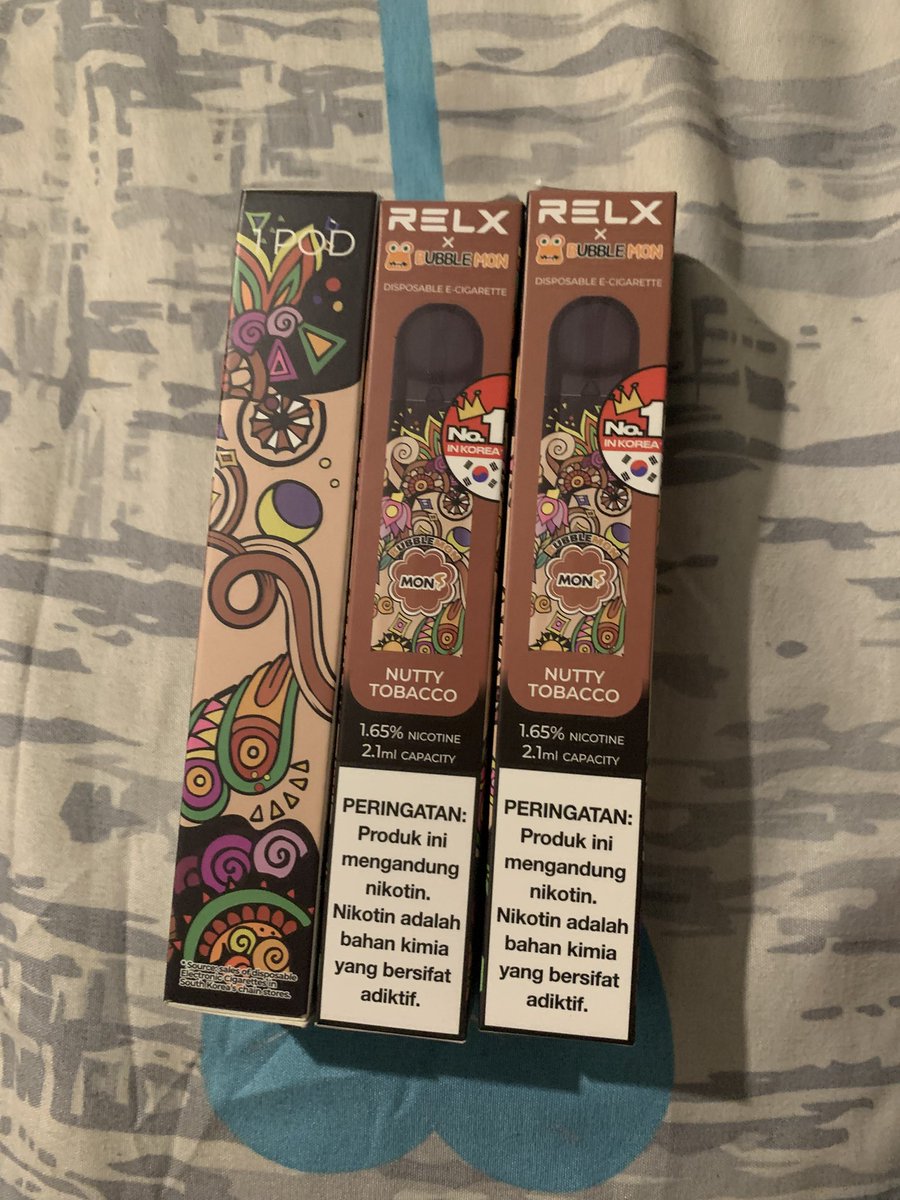 miguelmarkotob's tweet photo. @undipmfs nitip ada yg mau ga disposable pod relx rasanya kaya kopiko 20k 1 nya beli 3 45k aja https://t.co/fAfoVj4IYQ