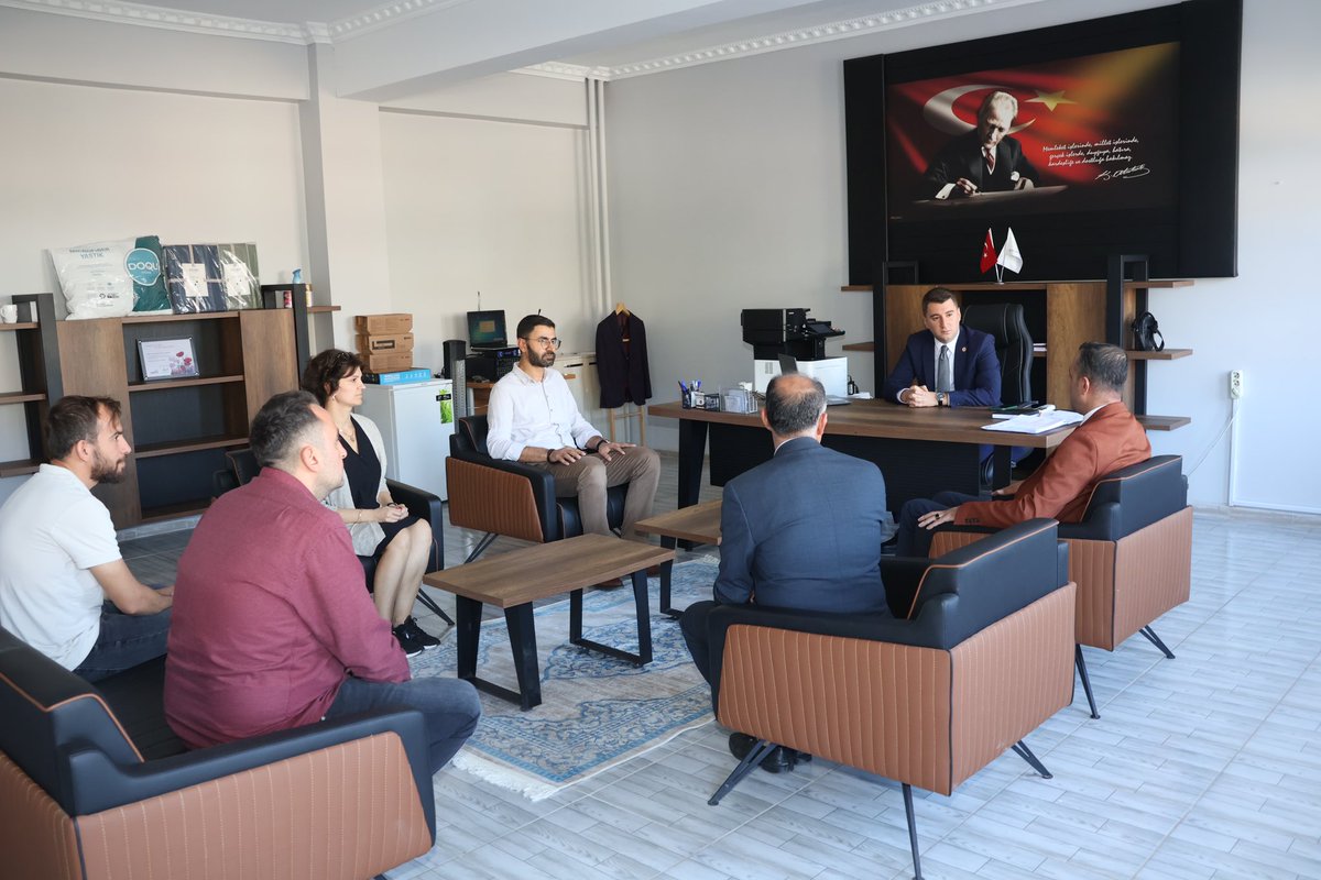 tchazro's tweet photo. Kaymakamımız Doğukan KOYUNCU;

Hazro Çok Programlı Anadolu Lisesi, Mesleki ve Teknik Anadolu Lisesi’ni ziyarette bulundu.

@DogukanKoyuncu_ https://t.co/KJjphAUena