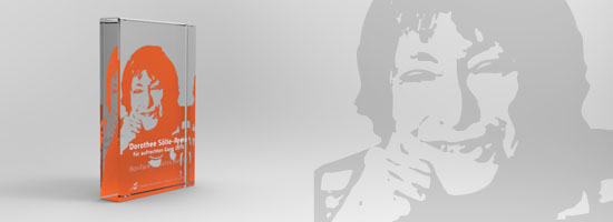 _IKvu's tweet photo. An ihrem 95. Geburtstag verleiht die #IKvu den Dorothee #Sölle-Preis 2024 an Prof. em. Katharina von Kellenbach und Carlotta Israel – am 28. September 2024 um 19:30 Uhr in der Evangelischen #Kirche Cantate Domino in der Römerstadt / #Frankfurt am Main: https://t.co/Jb4qVtXVNs https://t.co/owisvPoDbT
