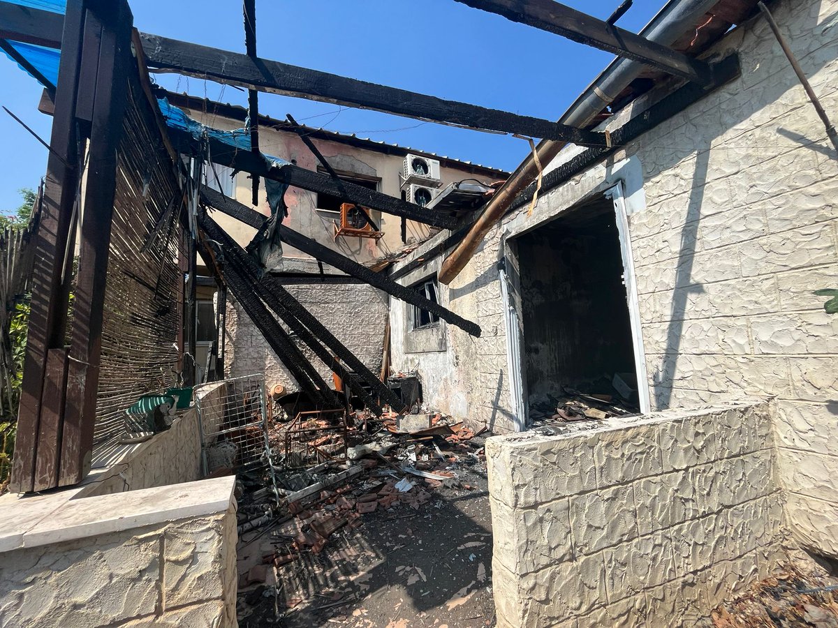 dannyb_m's tweet image. 3 weeks ago I filmed in Northern #Israel destroyed &amp;amp; deserted towns due to 11 months of unprovoked #Hezbollah attacks.I don&apos;t recall much from the UN condeming these  war crimes that have left thousand of Israelis homeless.This is what Israel is responding to in #Lebanon. My pics