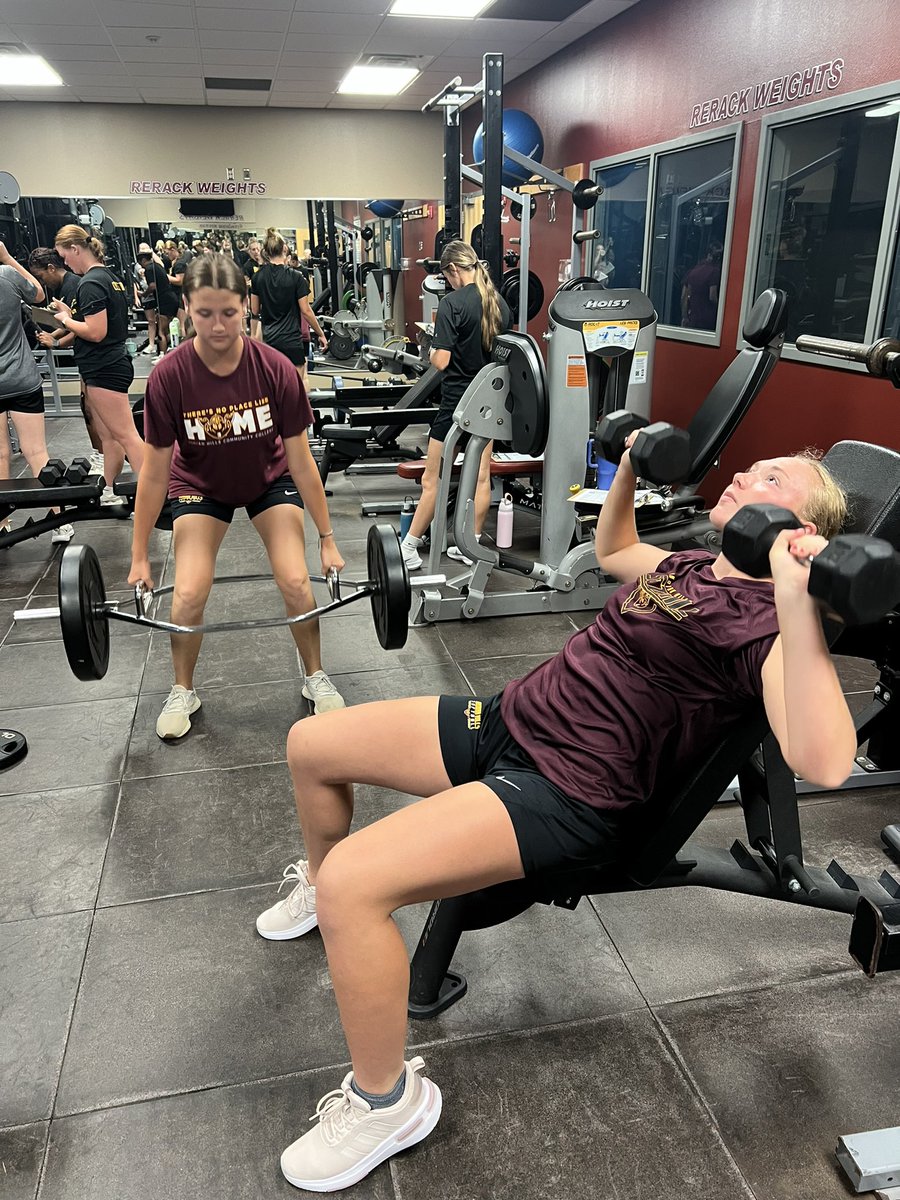 Indian Hills Softball tweet media