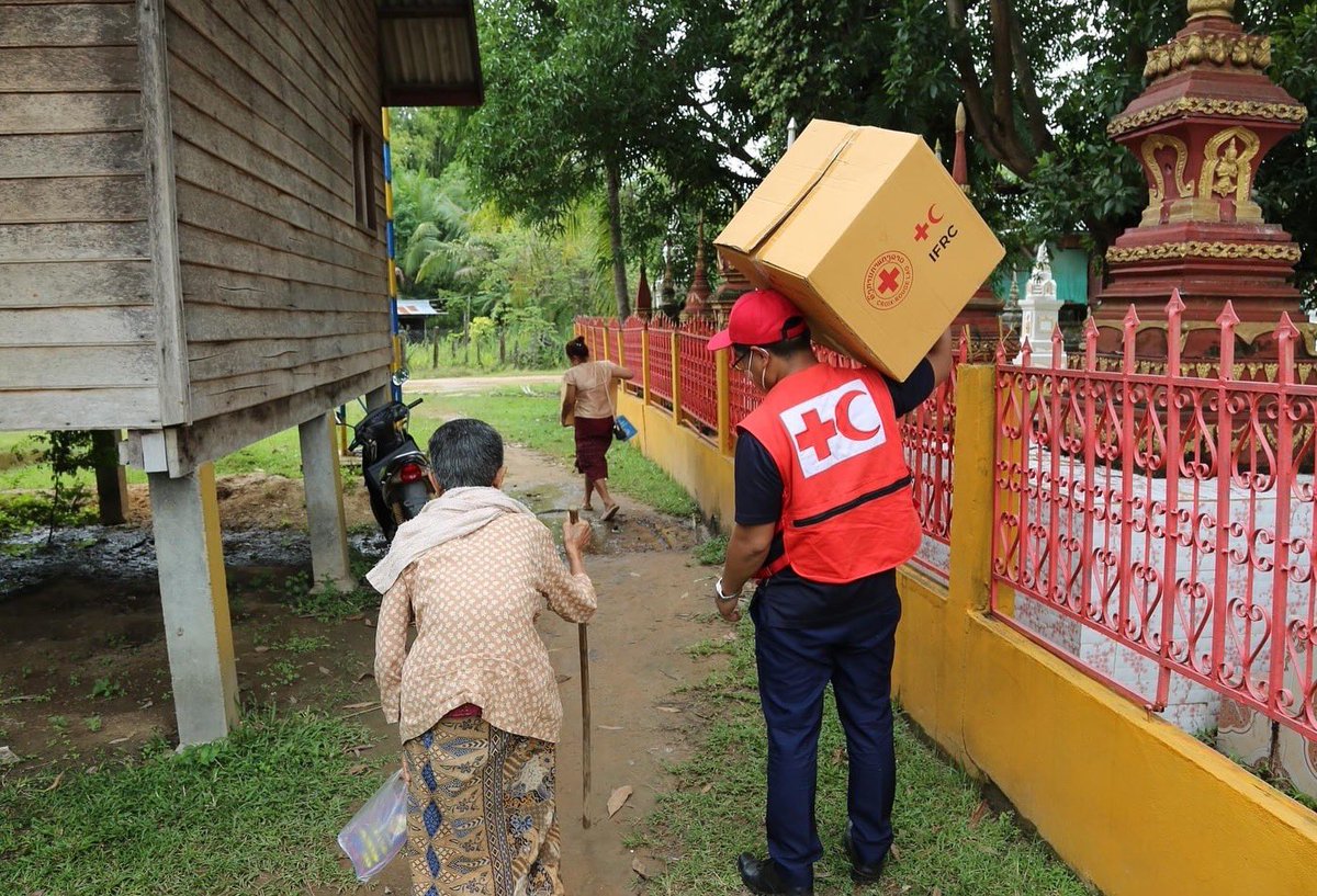 UKinLaos's tweet photo. Flooding across Laos has affected livestock and families across 13 provinces.

🇬🇧 has provided £100K through the Start Fund for vital humanitarian aid and our support to @ifrc has facilitated their initial allocation of £24k to assess flood impacts.

Photo by: @ifrc @LaoRedCross https://t.co/LJUB59XHNi
