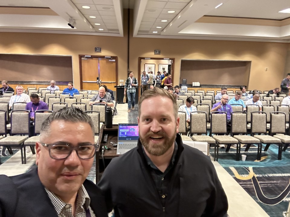 SADA's tweet image. Fabián Duarte, from #SADA, and Zach Misler, from @NetApp, shared real-world disaster recovery solution scenarios during their session at #NetAppInsight! Discover how SADA can help guide your strategy✅: ow.ly/jem650TvfkF