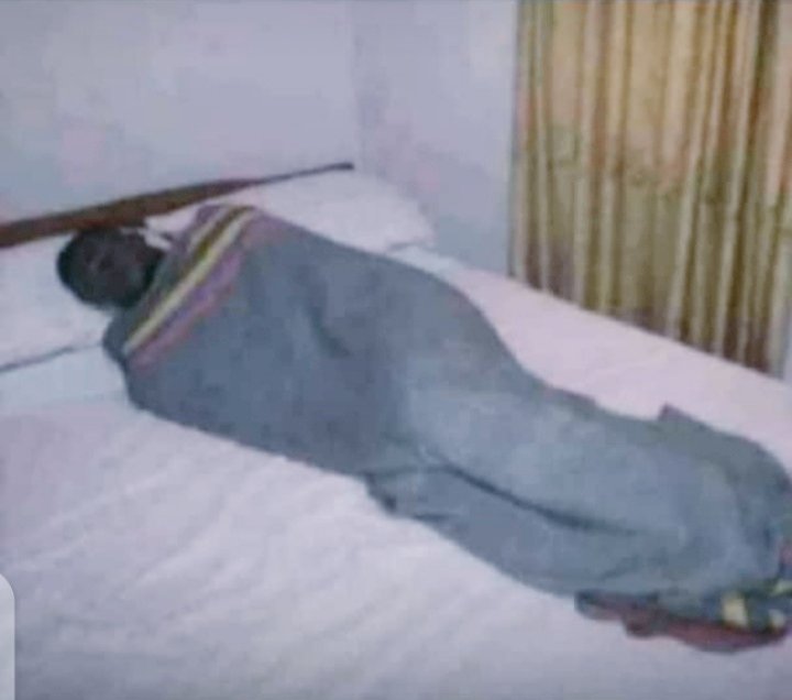 𝑨𝑯𝑰𝑴𝑩𝑰𝑺𝑰𝑩𝑾𝑬 𝑻𝑰𝑴𝑶𝑻𝑯𝒀 tweet media