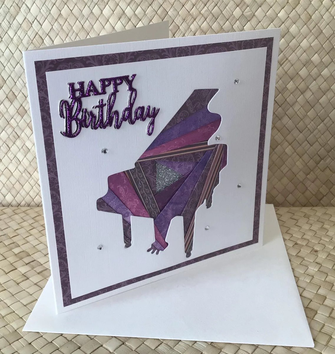cardsallacarta's tweet photo. Unique handmade birthday and congratulations cards for pianists and piano music lovers 🎹🎶 visit

https://t.co/8KmsntnMKF

#YourBizHour #musicianlife #shophandmadehour #uksmllbiz #ooak #bespokecards https://t.co/D9DFeNJk80