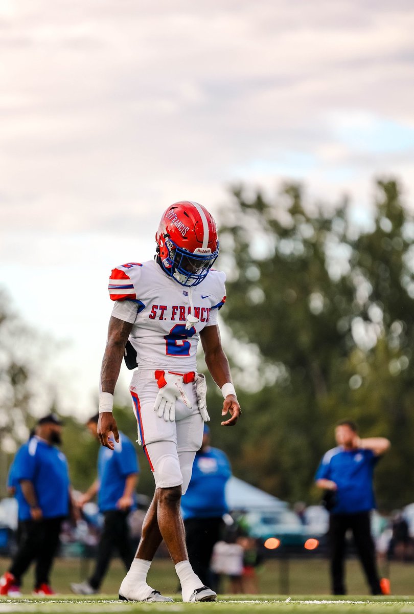 Mid season highlights 
9 touchdowns 
4 interceptions 
Highlight link: hudl.com/v/2QDFjP