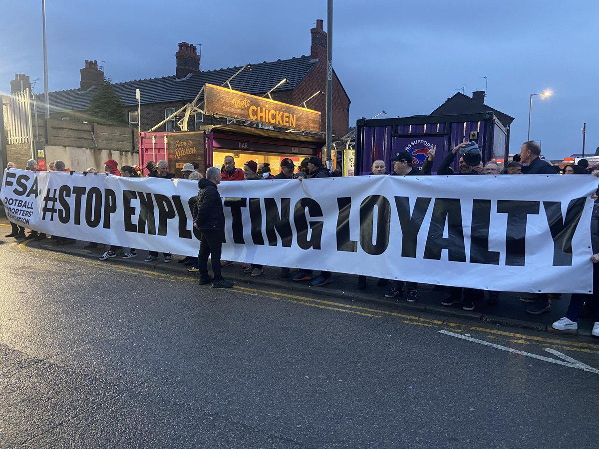 robbohuyton's tweet image. ✊🏼@HammersUnited2 @spiritofshankly @WeAreTheFSA #StopExploitingLoyalty