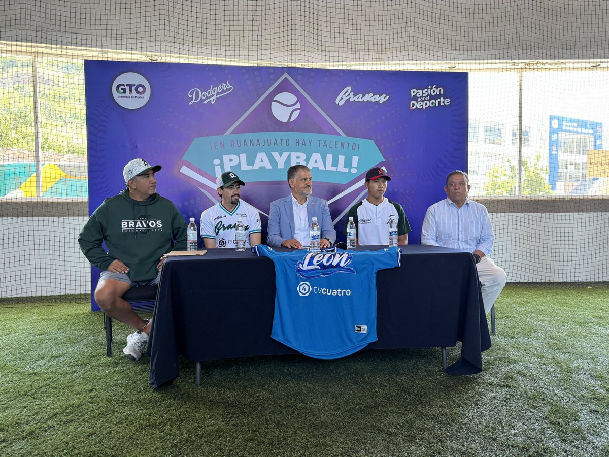 marco gaxiola tweet media