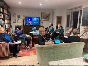 ShawSoc's tweet photo. Our Playreading tonight is Part 4 of ‘Back to Methuselah’ Theatre director Catherine Arden is overseeing the evening followed by a delicious buffet. We are joined by members from Sweden & Italy tonight #ShawSociety #playreading https://t.co/koTh9smoxP