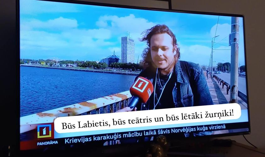 tverums's tweet photo. STARP CITU: aizmirsām iečivināt - rītvakar, 26. septembrī pulksten 19.00, mūsu "Ikdienas" numura atklāšana!

Lūk, Rūdis tika notverts savā ikdienā. https://t.co/gNXU2a9Mws