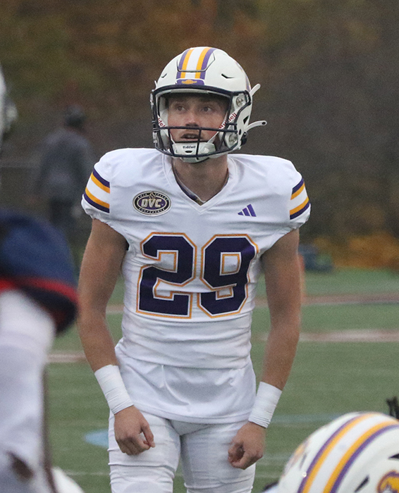 .<a href="/EIU_FB/">Eastern Illinois Football</a> OL Elkhanan Tanelus &amp; <a href="/TNTechFootball/">TTU Football</a> kicker Hayden Olsen have been named semifinalists for the 𝟮𝟬𝟮𝟰 𝗪𝗶𝗹𝗹𝗶𝗮𝗺 𝗩. 𝗖𝗮𝗺𝗽𝗯𝗲𝗹𝗹 𝗧𝗿𝗼𝗽𝗵𝘆® presented by the <a href="/NFFNetwork/">National Football Foundation</a>.

More: bit.ly/4djs3Dm | #StrongerTogether