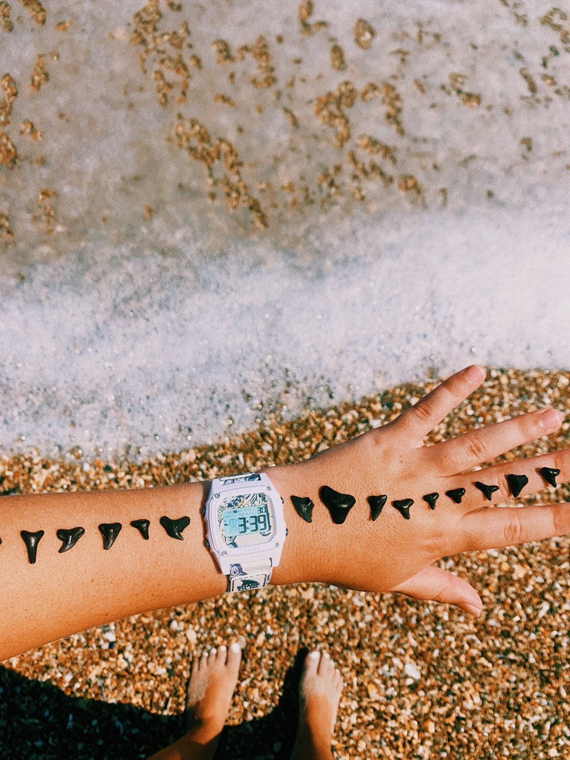 freestyle_watch's tweet photo. Where the octopus print meets coastal cool, dive into style with the ocean-inspired #SharkWatch Octopus 🌊⌚ #beachlife #watchgeek #digitaltime #octopus #coastalchic #watchlover #digitalwatch  https://t.co/4erTjWIqvy https://t.co/b4lmlXuwmH