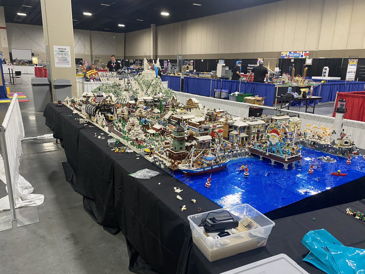 Non sports post. Some of you know LEGO is my hobby, and I’m trying to make a large addition to my Winter city and need an absurd amount of parts (especially white). If you’re including LEGO that your HS athletes have outgrown in a DI run, please consider donating to my expansion.