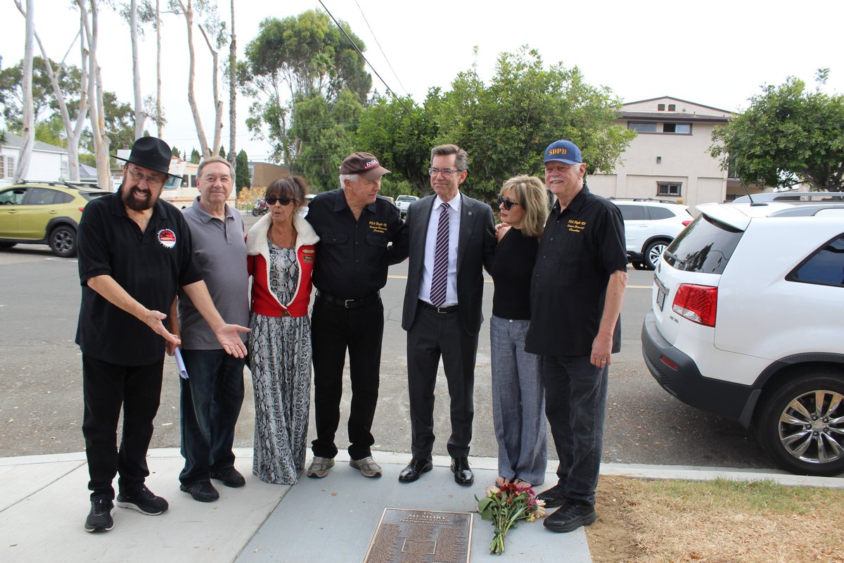 CMWhitburnD3's tweet photo. 46 years ago, our community was forever changed by the PSA Flight 182 crash. I promised a lasting memorial at Dwight & Nile, and today, that promise is fulfilled. A plaque now honors those impacted. Thank you to the families and advocates who never gave up hope. #PSAFlight182 https://t.co/kZ999e42ag