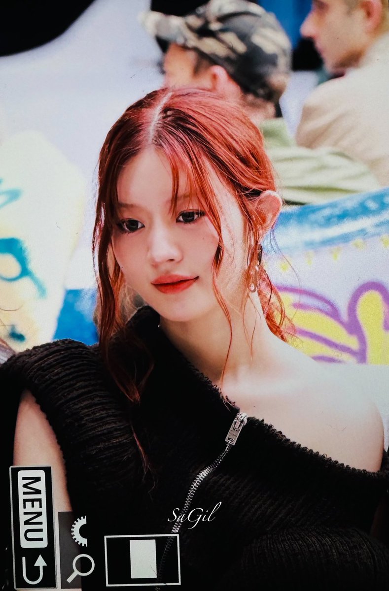 SaGil_0511's tweet photo. 240925 Paris Fashion Week 
Acne Studios Pre

#민주 #MINJU #아일릿 #ILLIT 
#ACNESTUDIOSxILLIT #AcneStudioSS25 https://t.co/CvY46WbMXF