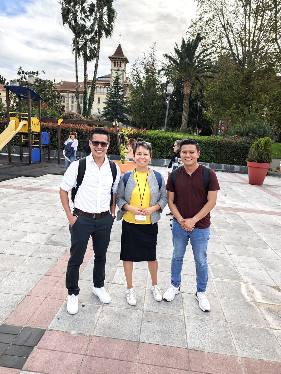 Kevin Fernández-Andrade (@fernndezkevin) on Twitter photo Con la reconocida editora de <a href="/ChemCatChem/">ChemCatChem</a>, la Dra. @sggallardo, en el #XXIXCICAT, Bilbao. ¡Que grata experiencia! <a href="/AlexFdz1608/">Alex Fernández-Andrade</a> Con la reconocida editora de <a href="/ChemCatChem/">ChemCatChem</a>, la Dra. @sggallardo, en el #XXIXCICAT, Bilbao. ¡Que grata experiencia! <a href="/AlexFdz1608/">Alex Fernández-Andrade</a>