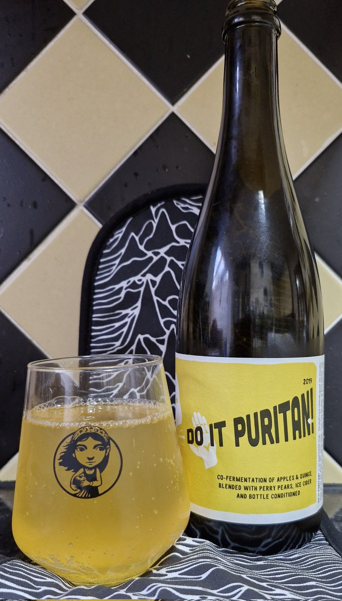 Unknown Pleasures. Drinking and chatting with Adam Wells this evening <a href="/CiderVoice/">Cider Voice</a> about <a href="/HfdAppleFest/">Hereford AppleFest</a>