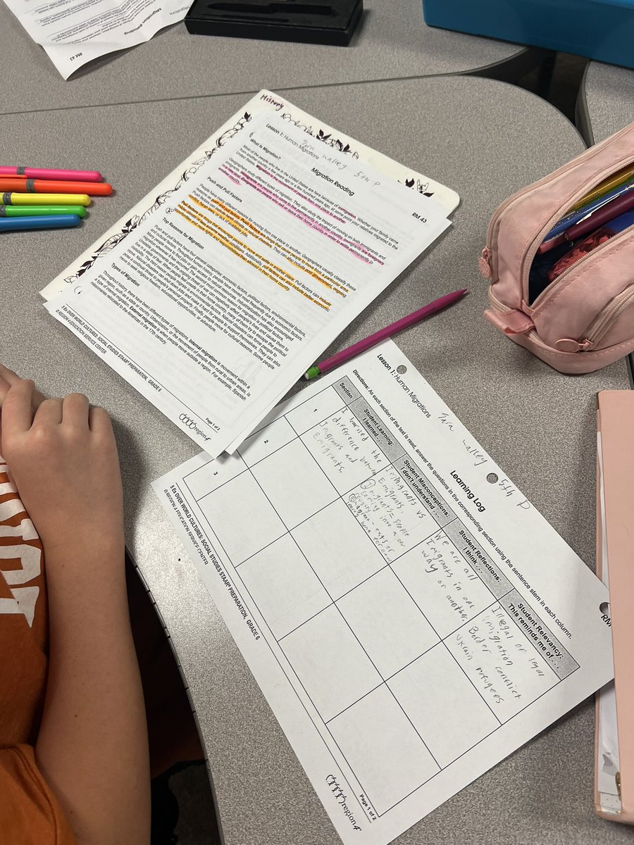 AnthisRMS's tweet photo. Where and Why Do People Move? Today our inquiry is on human migration! Love seeing these @HumbleISD_RMS Horns collaborating on migration misconceptions, reflections and relevancy! @HistoryPearce @MsKirstenBoston @edcoach_justin @humble_SocSt #path2inquiry #makingSSmeaningful https://t.co/lAFOQWOUgg