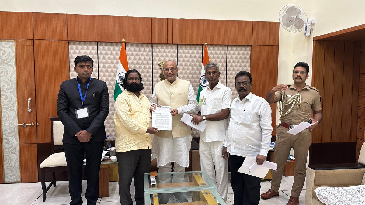 maha_governor's tweet image. Governor C.P. Radhakrishnan  held meetings with representatives of various political parties, senior administrative officials, spirtspersons, industry professionals, environment activists, IMA office bearers, social workers, etc