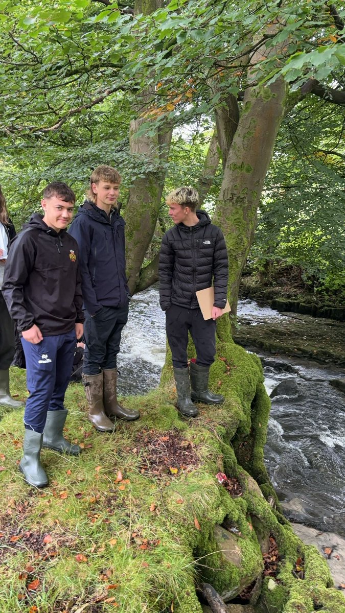 Adran Daearyddiaeth YGG tweet media