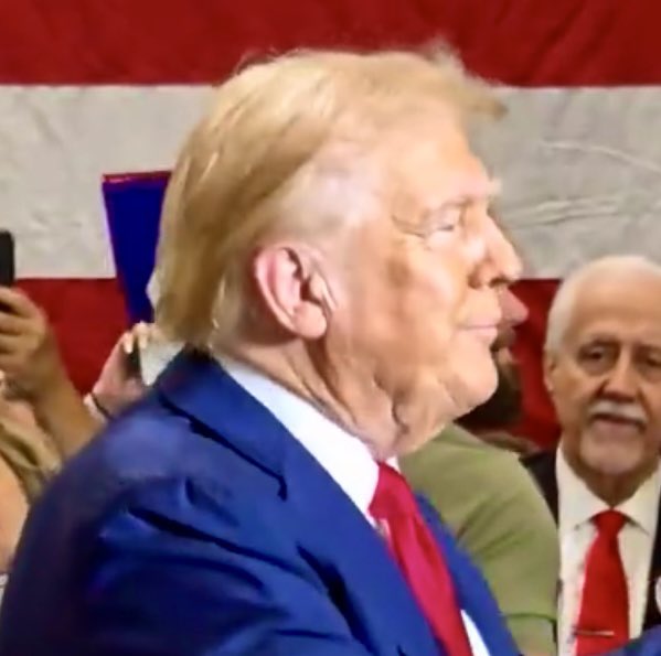 RonFilipkowski's tweet image. Donald Trump today.